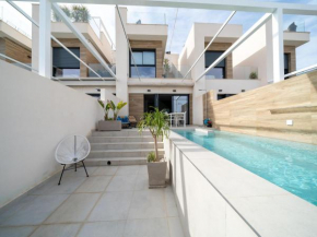 Villa with private pool and whirlpool